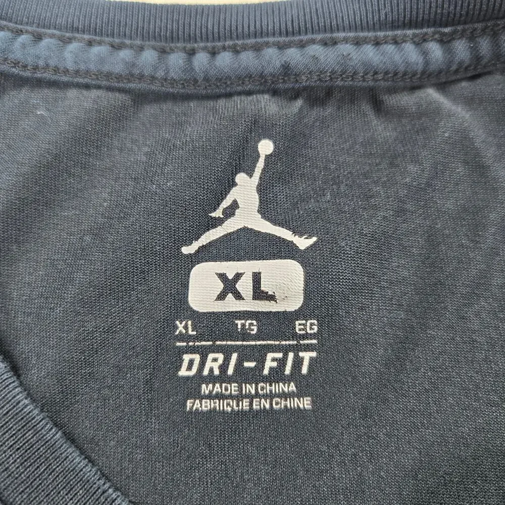 Nike Air Jordan Graphic Black Camo Short Sleeve T-Shirt Men's Size‎ XL